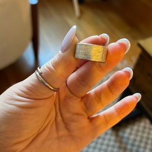 Gorgeous (vintage-ish [probably purchased around 2007] Tiffany & Co ring